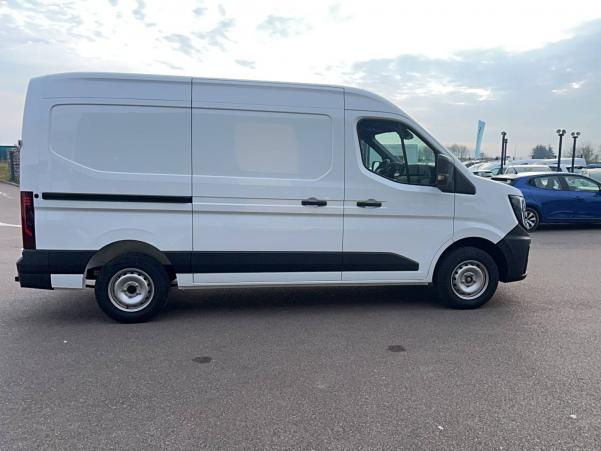 Vente en ligne Renault Master MASTER FGN TRAC 3T5 L2H2 BLUE DCI 150 au prix de 35 997 €