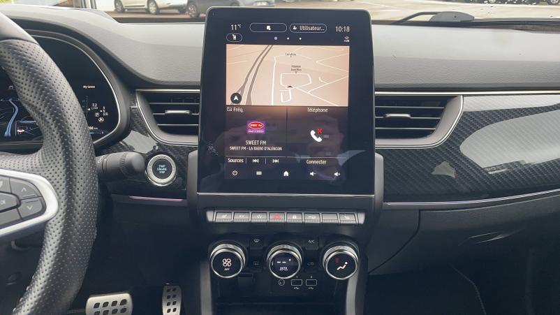 Vente en ligne Renault Arkana  E-Tech hybride 145 - 22 au prix de 23 987 €
