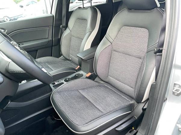 Vente en ligne Renault Captur  E-Tech full hybrid 145 au prix de 22 599 €