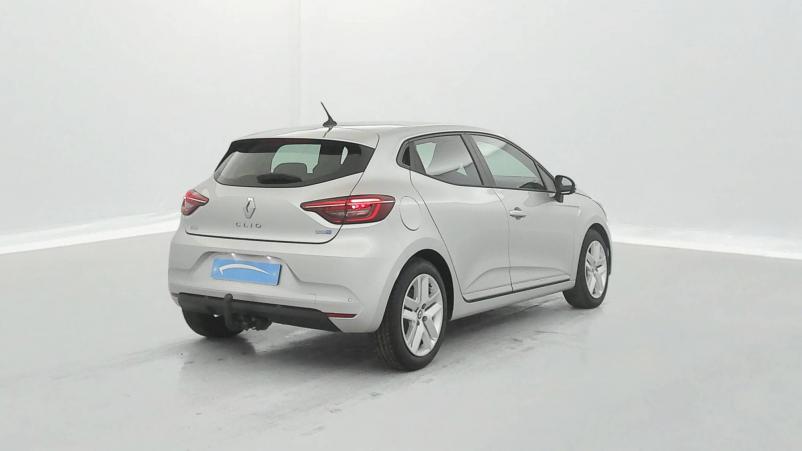 Vente en ligne Renault Clio 5 Clio E-Tech 140 - 21N au prix de 16 679 €