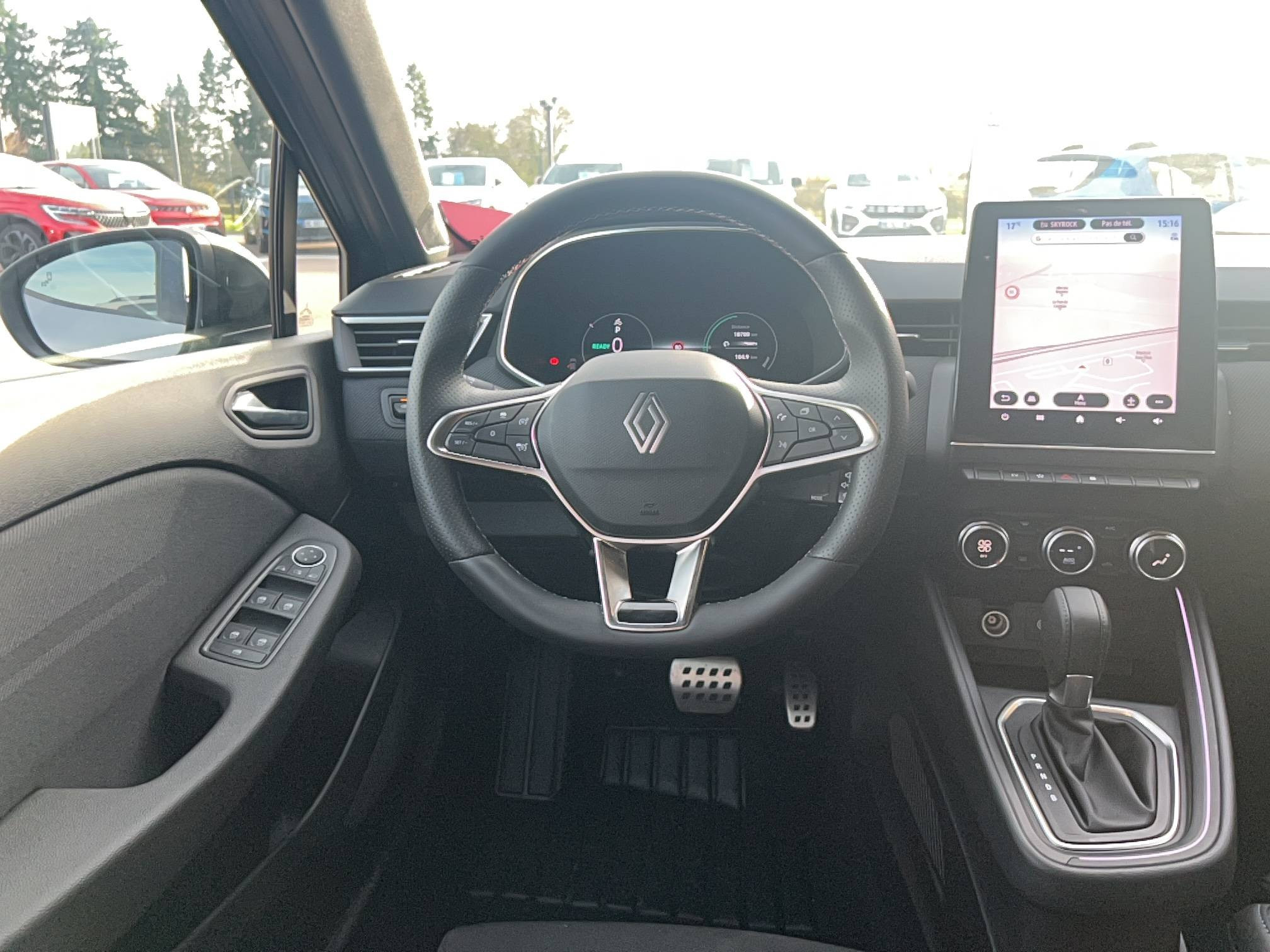 Vente en ligne Renault Clio 5 Clio E-Tech full hybrid 145 ch GSR2 au prix de 22 991 €