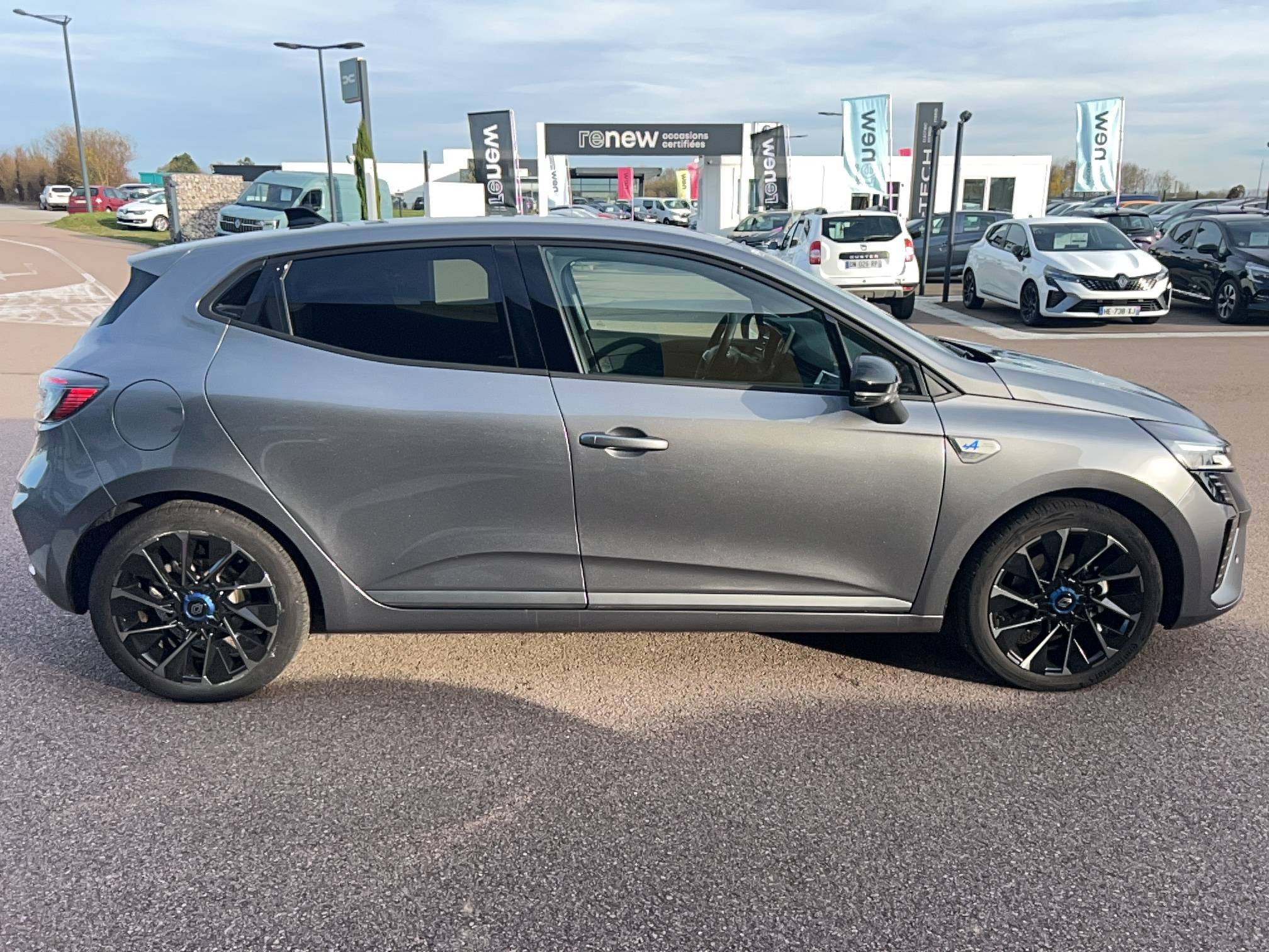 Vente en ligne Renault Clio 5 Clio E-Tech full hybrid 145 ch GSR2 au prix de 22 991 €