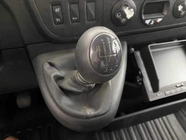 Vente en ligne Renault Master 3 Fourgon MASTER CC PROPULSION L4 3.5t dCi 130 E6 au prix de 24 990 €