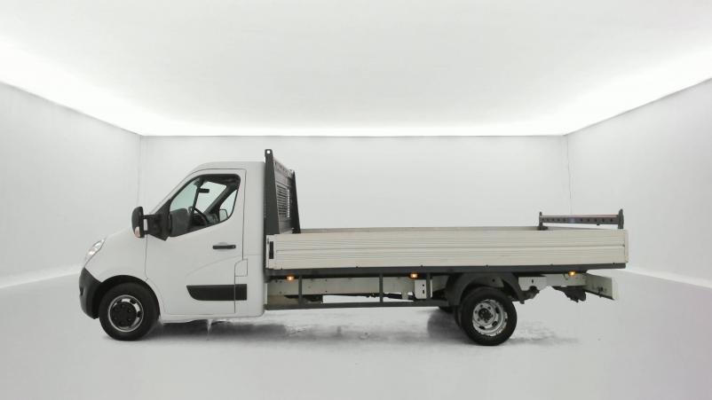 Vente en ligne Renault Master 3 Fourgon MASTER CC PROPULSION L4 3.5t dCi 130 E6 au prix de 24 990 €