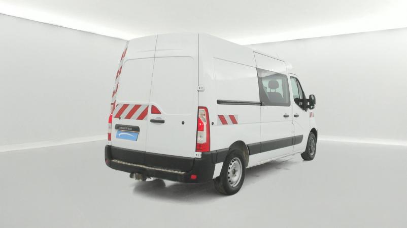 Vente en ligne Renault Master 3 Fourgon MASTER CA L2H2 3.5t 2.3 dCi 110 S&S E6 au prix de 20 239 €