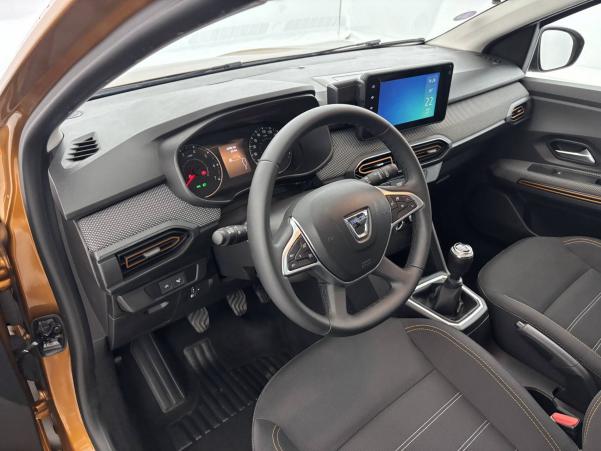 Vente en ligne Dacia Sandero  ECO-G 100 au prix de 12 794 €