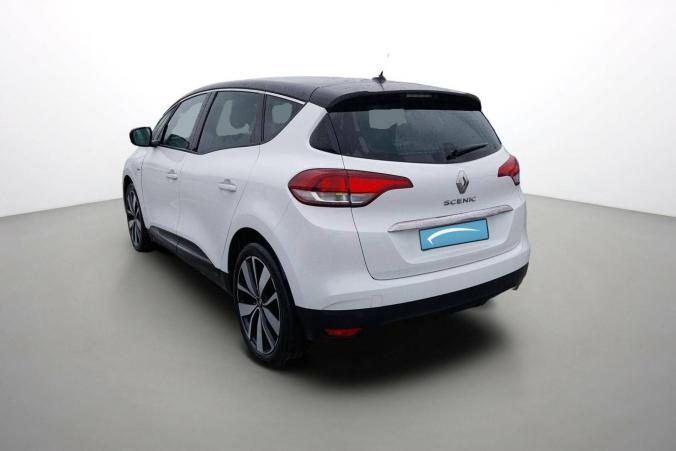 Vente en ligne Renault Scenic 4 Scenic Blue dCi 120 au prix de 18 943 €