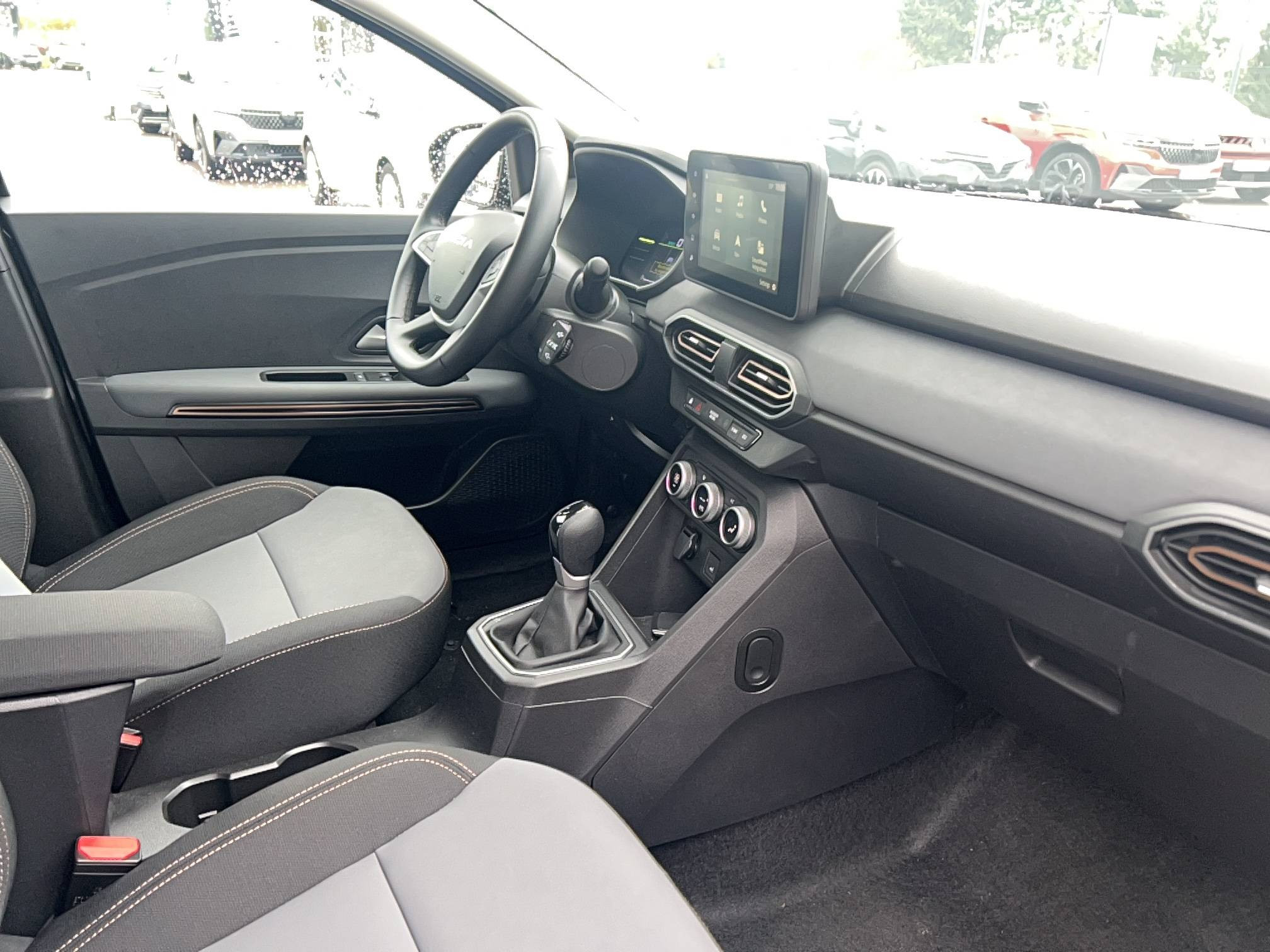 Vente en ligne Dacia Jogger  Hybrid 140 7 places GSR2 au prix de 24 749 €