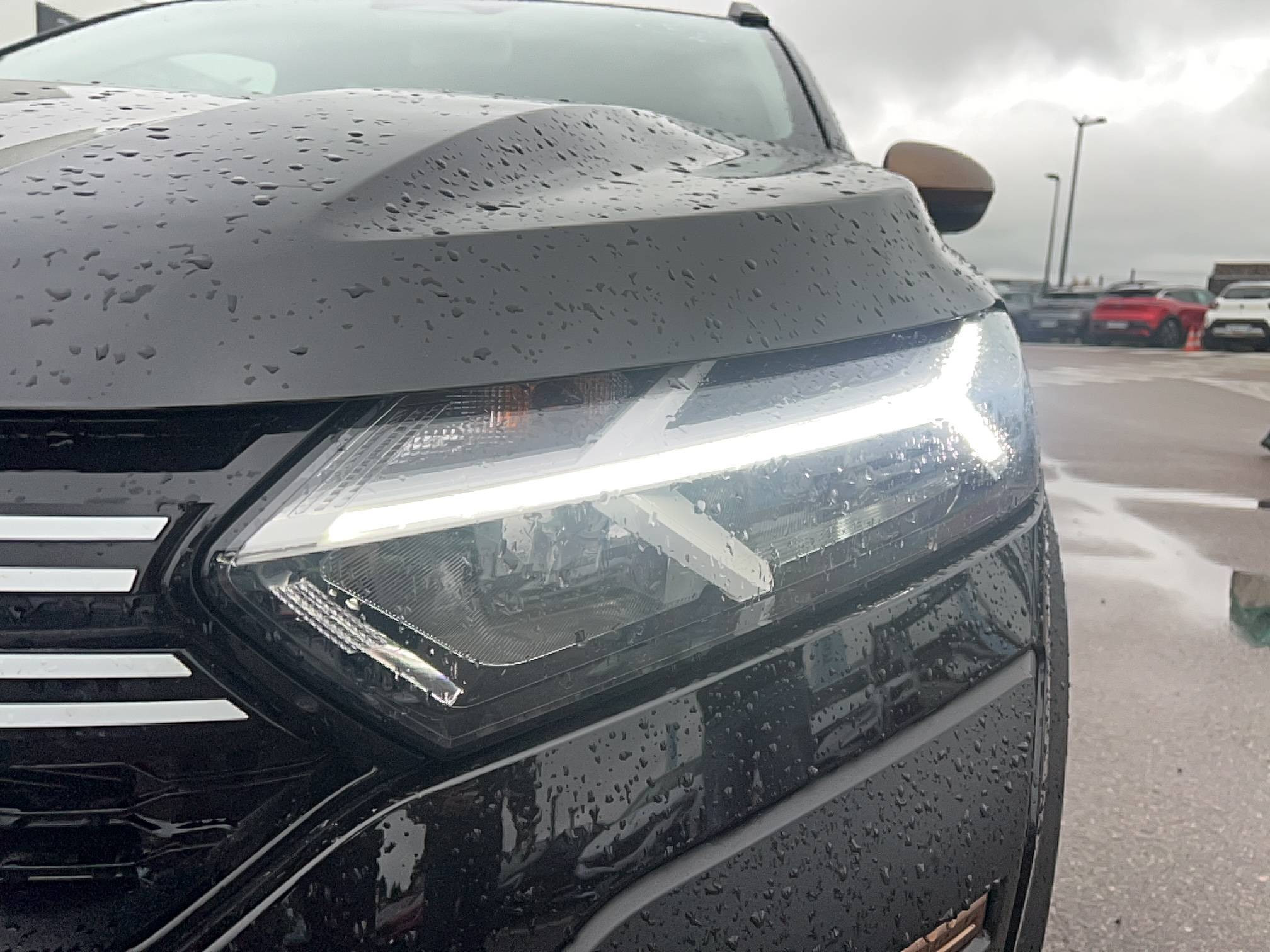 Vente en ligne Dacia Jogger  Hybrid 140 7 places GSR2 au prix de 24 749 €