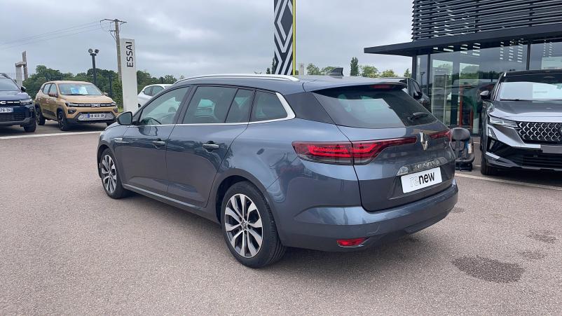 Vente en ligne Renault Megane 4 Estate  Blue dCi 115 EDC au prix de 23 729 €