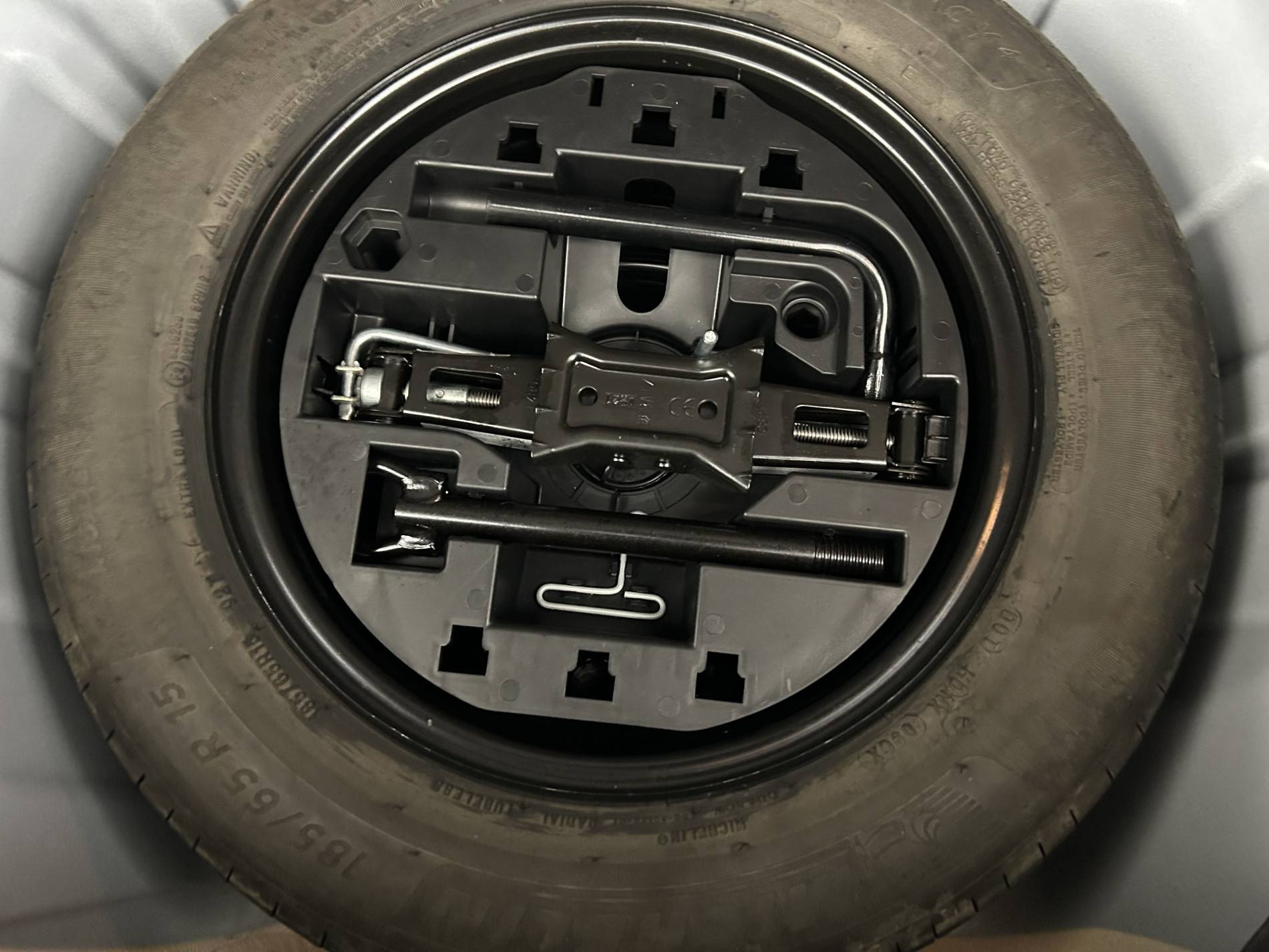 Vente en ligne Renault Clio 5 Clio TCe 90 - 21N au prix de 13 490 €