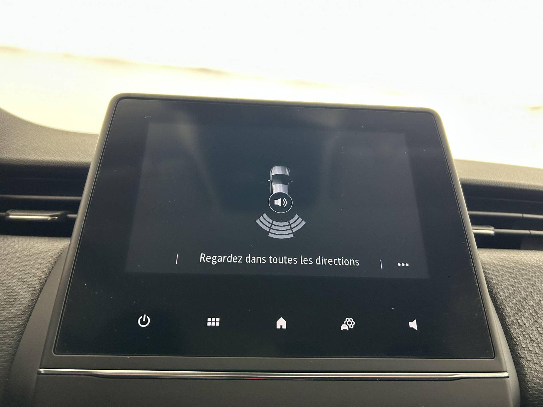 Vente en ligne Renault Clio 5 Clio TCe 90 - 21N au prix de 13 490 €