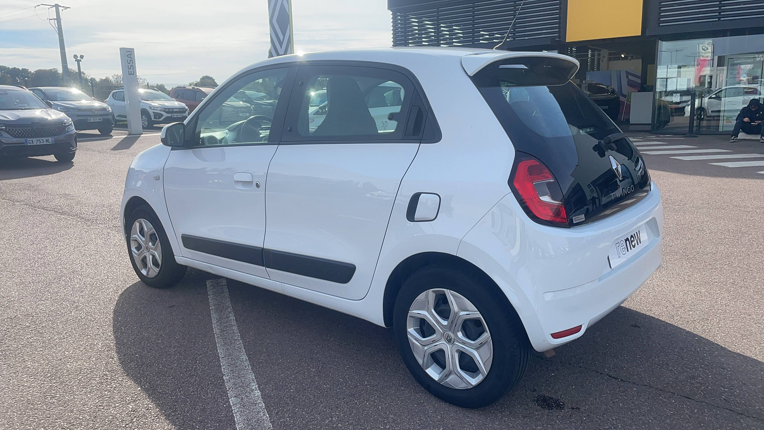 Vente en ligne Renault Twingo 3  SCe 65 - 21 au prix de 11 690 €