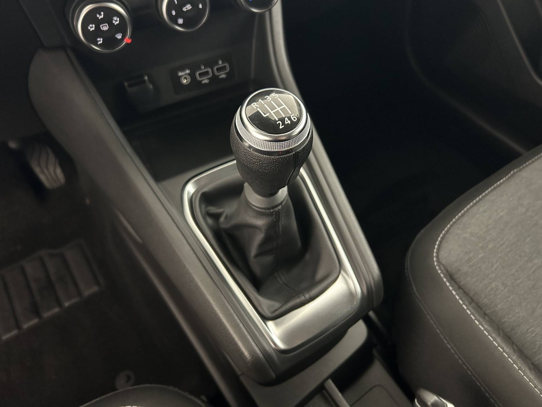 Vente en ligne Renault Captur  TCe 100 GPL au prix de 17 911 €