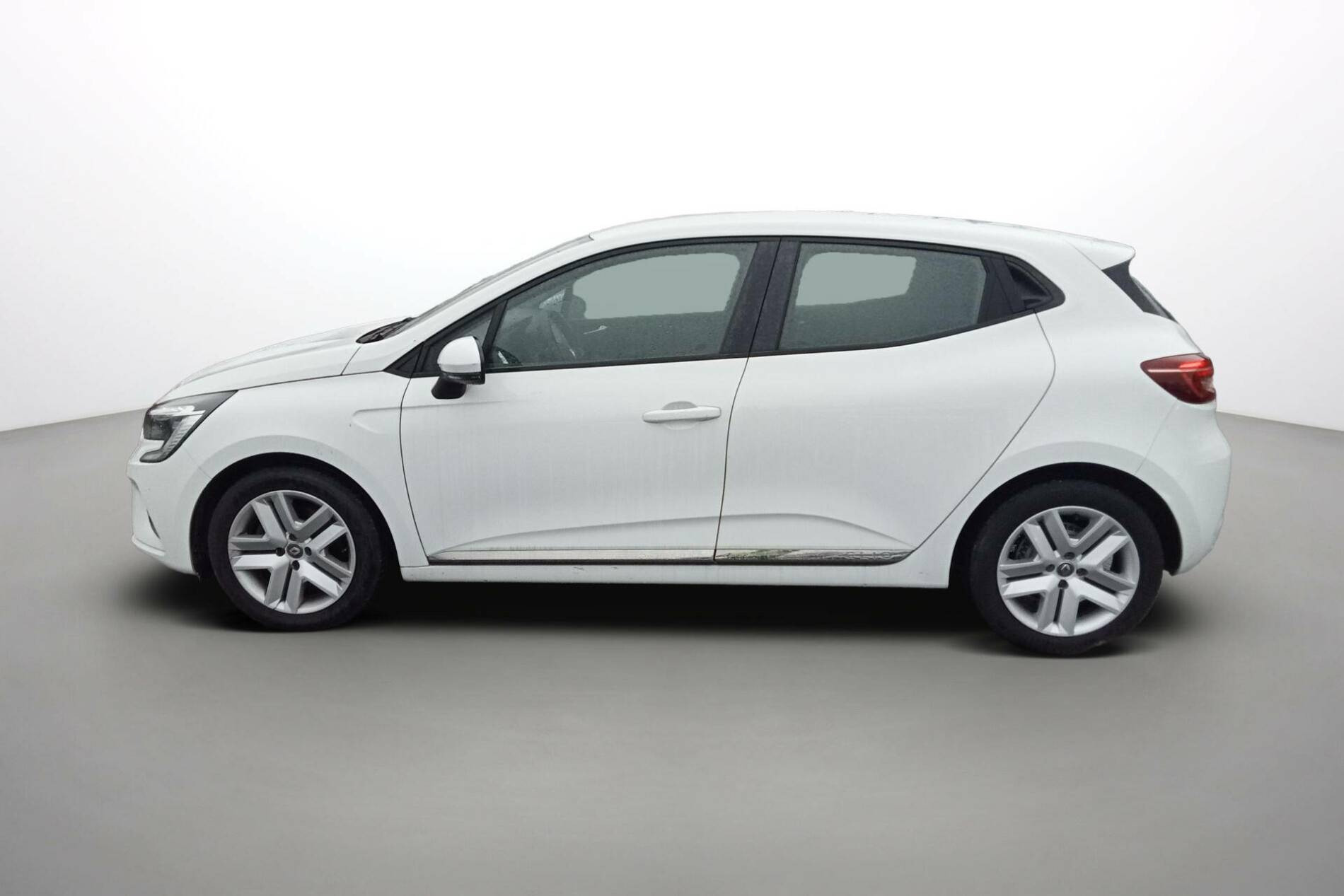 Vente en ligne Renault Clio 5 Clio Blue dCi 100 - 21N au prix de 13 791 €