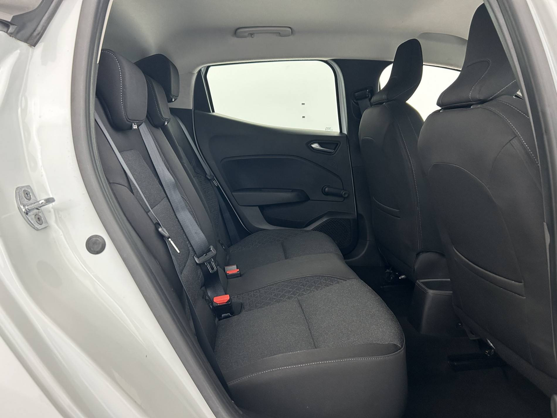 Vente en ligne Renault Clio 5 Clio TCe 90 X-Tronic - 21 au prix de 14 991 €