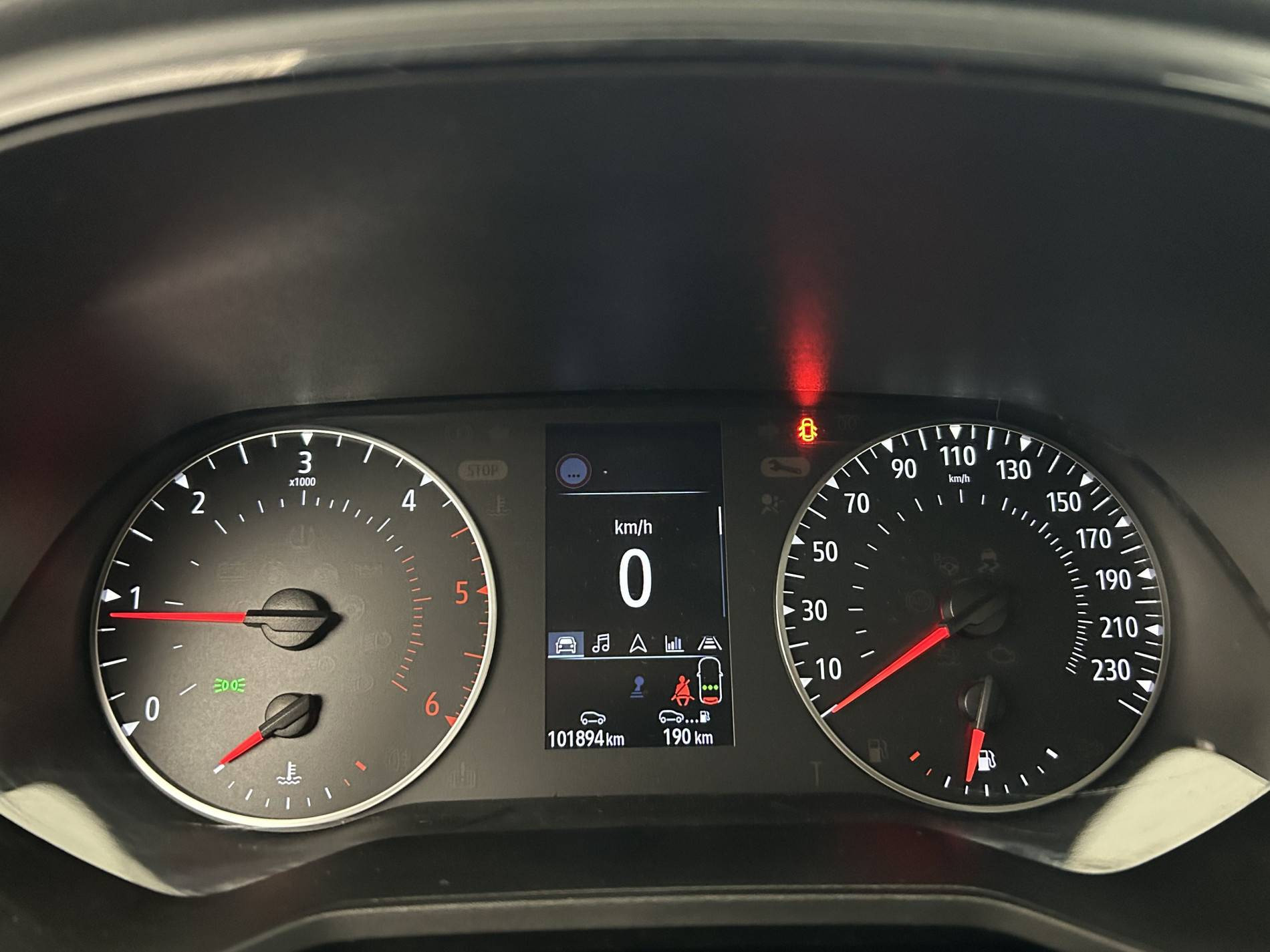 Vente en ligne Renault Clio 5 CLIO SOCIETE BLUE DCI 100 - 21N au prix de 10 991 €