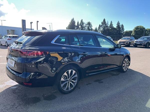 Vente en ligne Renault Megane 4 Estate  Blue dCi 115 EDC au prix de 26 990 €