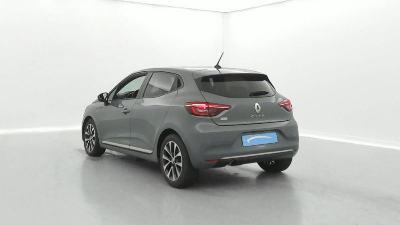 Vente en ligne Renault Clio 5 Clio Blue dCi 85 au prix de 13 990 €