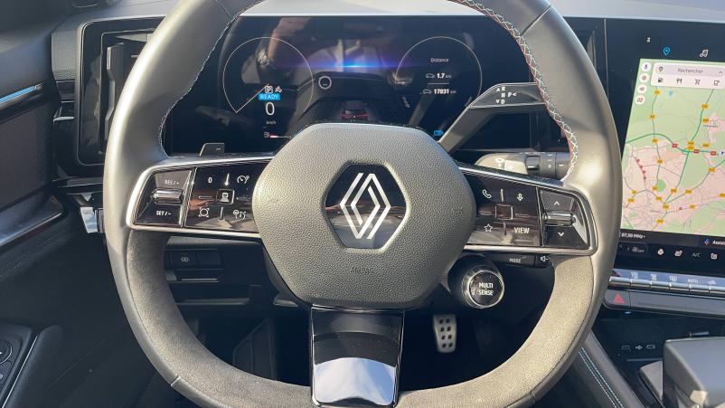 Vente en ligne Renault Espace Espace E-Tech hybrid 200 au prix de 39 621 €