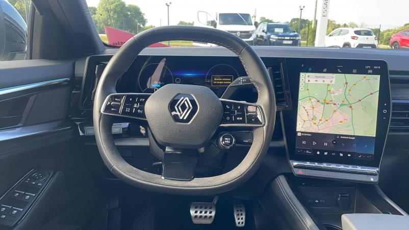 Vente en ligne Renault Espace Espace E-Tech hybrid 200 au prix de 39 621 €