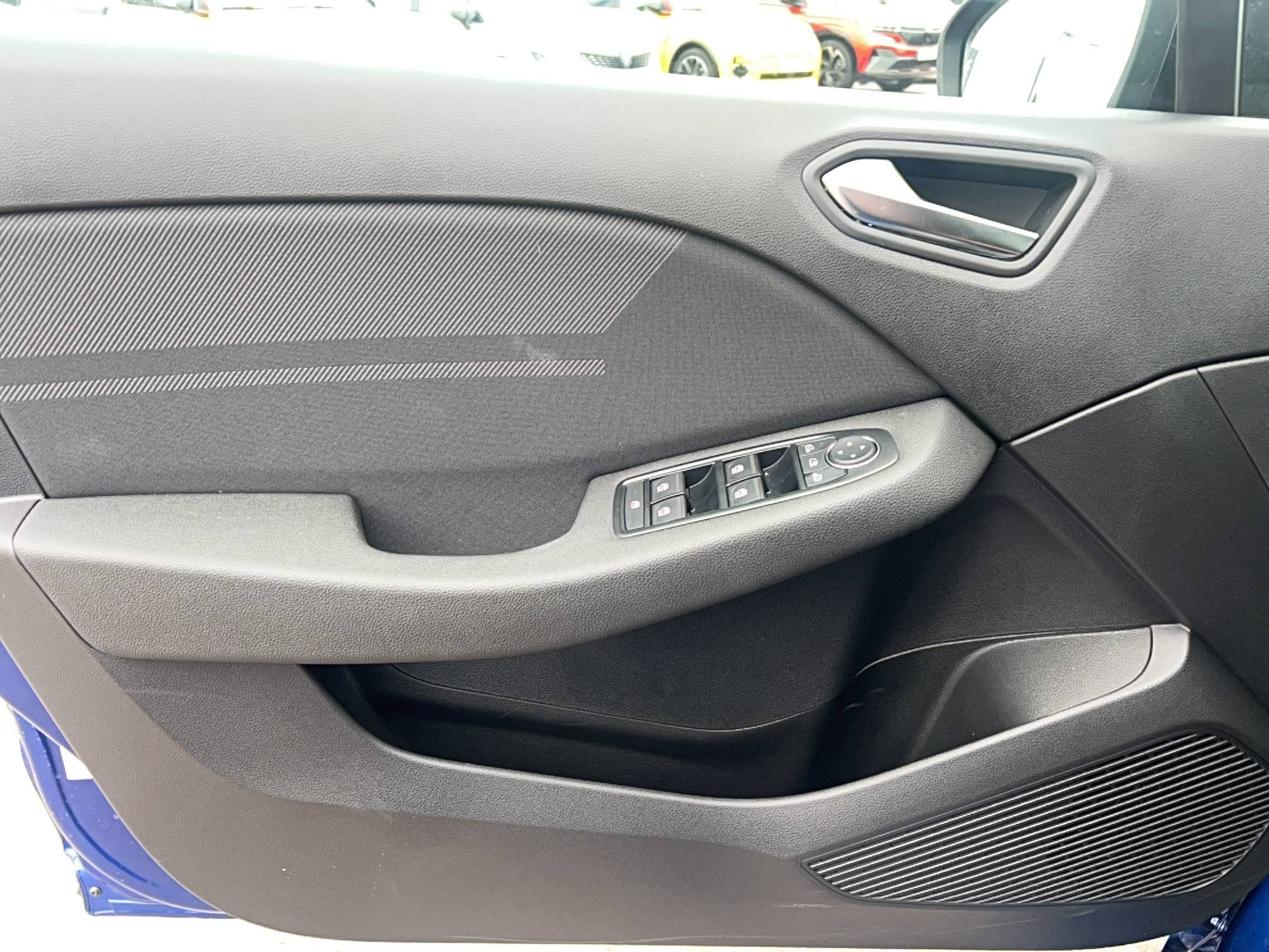 Vente en ligne Renault Clio 5 Clio E-Tech full hybrid 145 ch GSR2 au prix de 23 291 €