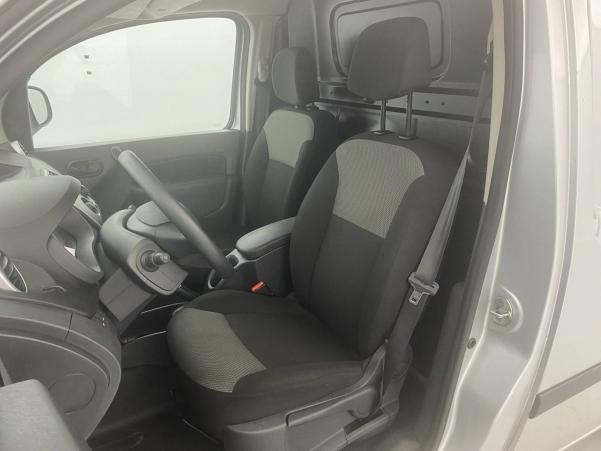 Vente en ligne Renault Kangoo Express  BLUE DCI 80 au prix de 13 990 €