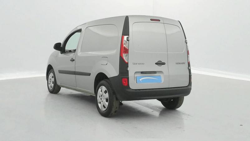 Vente en ligne Renault Kangoo Express  BLUE DCI 80 au prix de 13 990 €