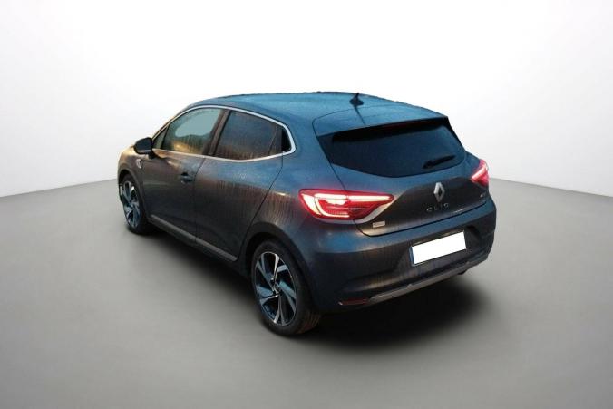 Vente en ligne Renault Clio 5 Clio E-Tech 140 au prix de 18 990 €