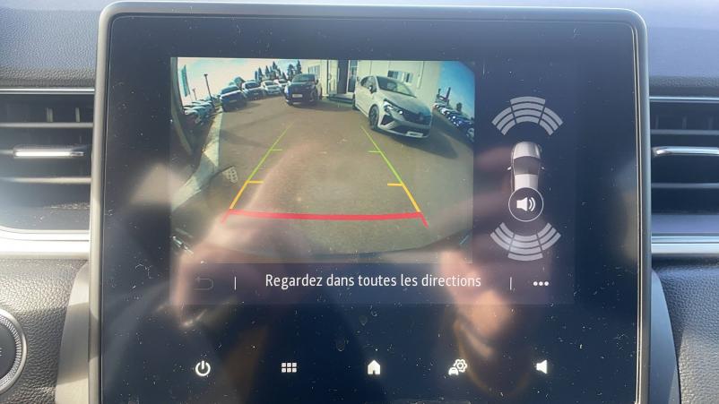 Vente en ligne Renault Captur  E-Tech 145 - 21 au prix de 21 441 €