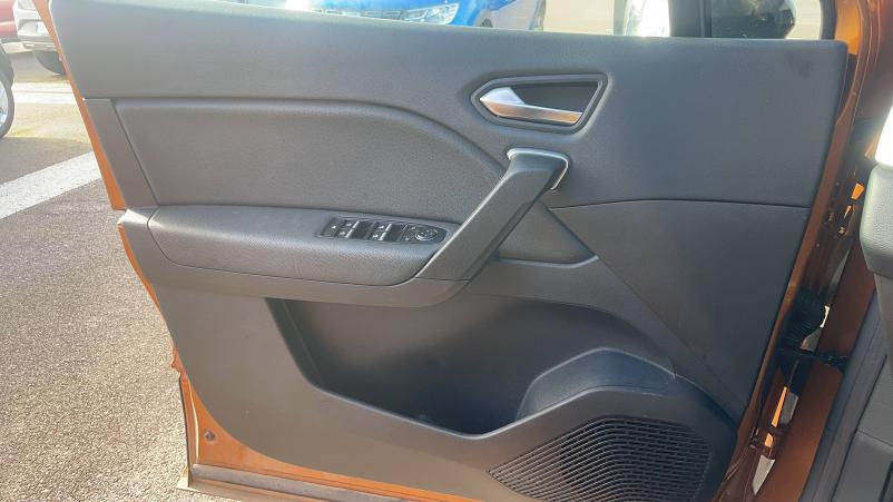 Vente en ligne Renault Captur  E-Tech 145 - 21 au prix de 21 441 €