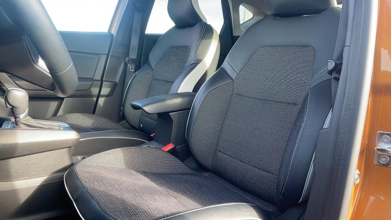 Vente en ligne Renault Captur  E-Tech 145 - 21 au prix de 21 441 €