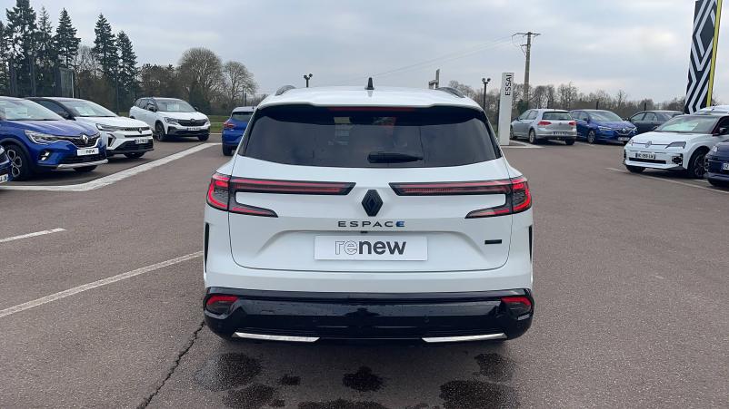 Vente en ligne Renault Espace Espace E-Tech hybrid 200 au prix de 39 911 €
