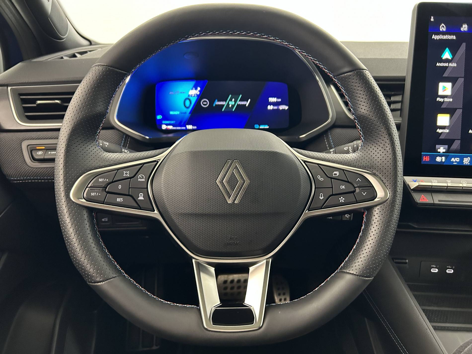 Vente en ligne Renault Symbioz  E-Tech full hybrid 145 au prix de 31 479 €