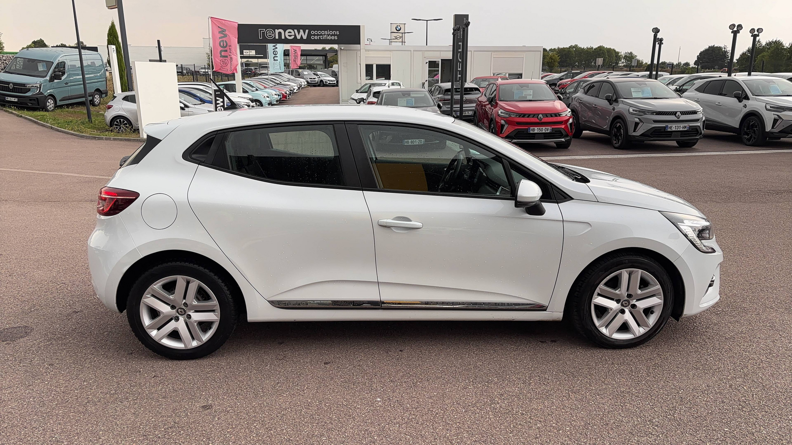 Vente en ligne Renault Clio 5 Clio Blue dCi 100 - 21N au prix de 11 491 €