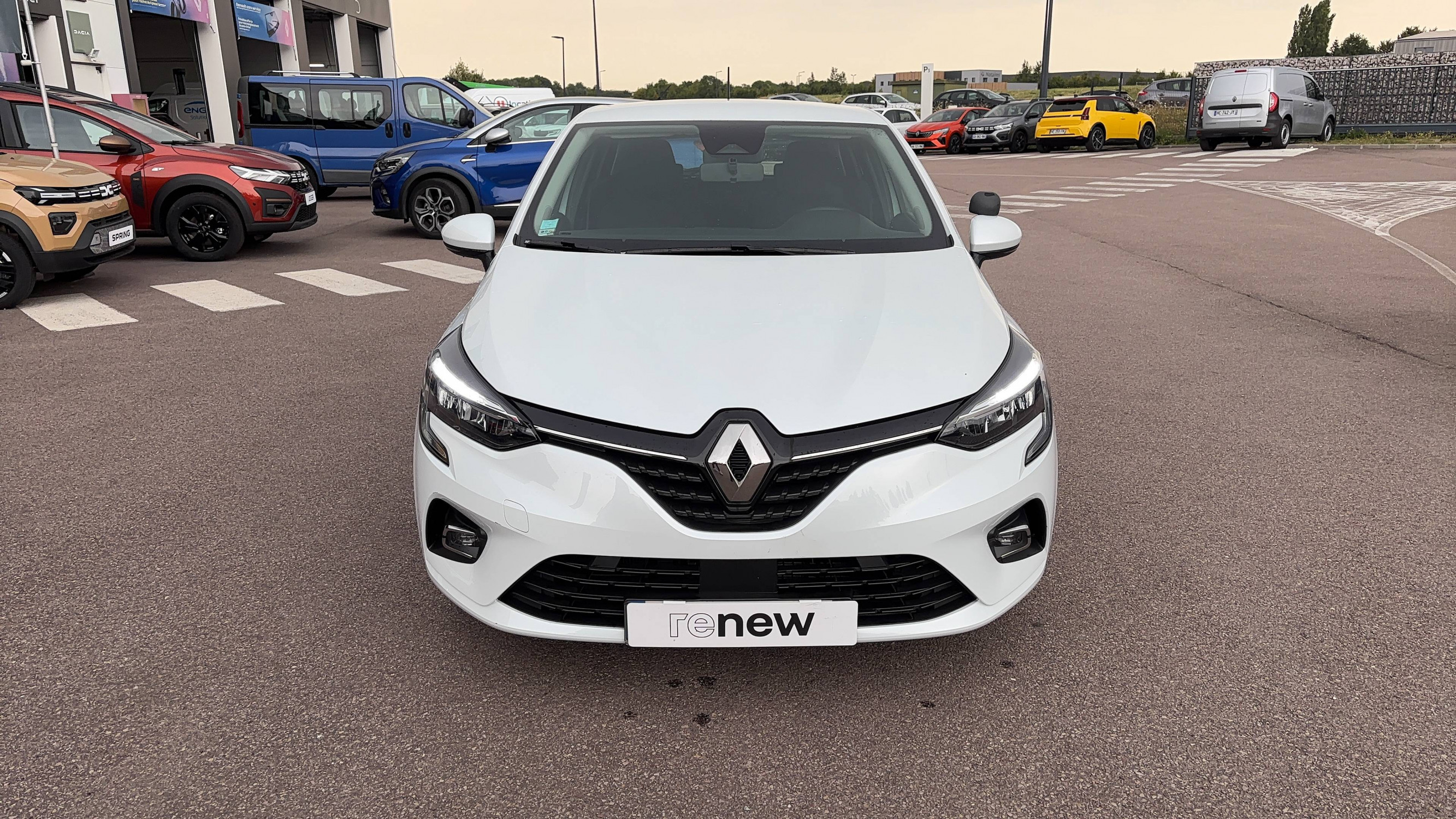 Vente en ligne Renault Clio 5 Clio Blue dCi 100 - 21N au prix de 11 491 €