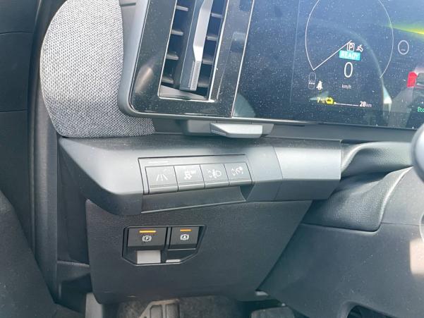 Vente en ligne Renault Megane E-Tech  EV60 220 ch super charge au prix de 22 991 €