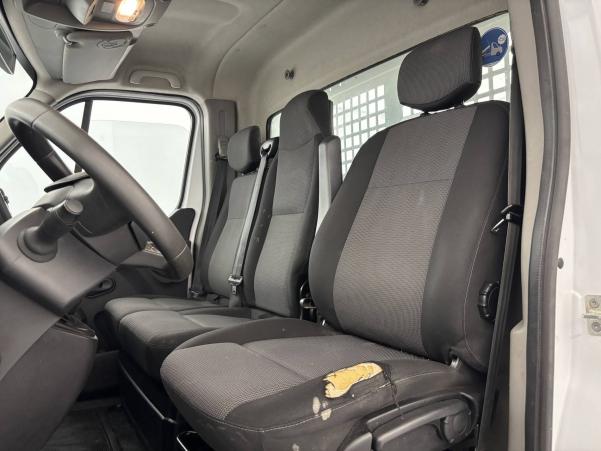 Vente en ligne Renault Master 3 Châssis Cabine MASTER CC PROP RJ3500 PAF AR COURT L2 DCI 130 au prix de 25 791 €