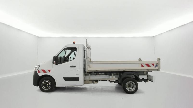 Vente en ligne Renault Master 3 Châssis Cabine MASTER CC PROP RJ3500 PAF AR COURT L2 DCI 130 au prix de 25 791 €