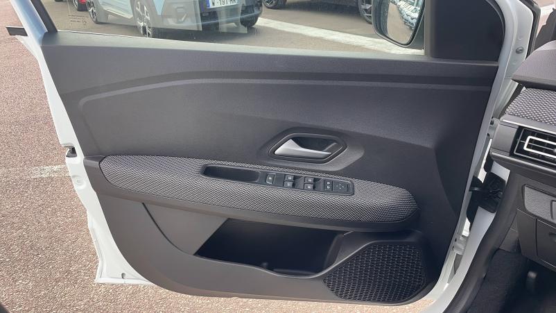 Vente en ligne Dacia Sandero  TCe 90 GSR2 au prix de 16 739 €