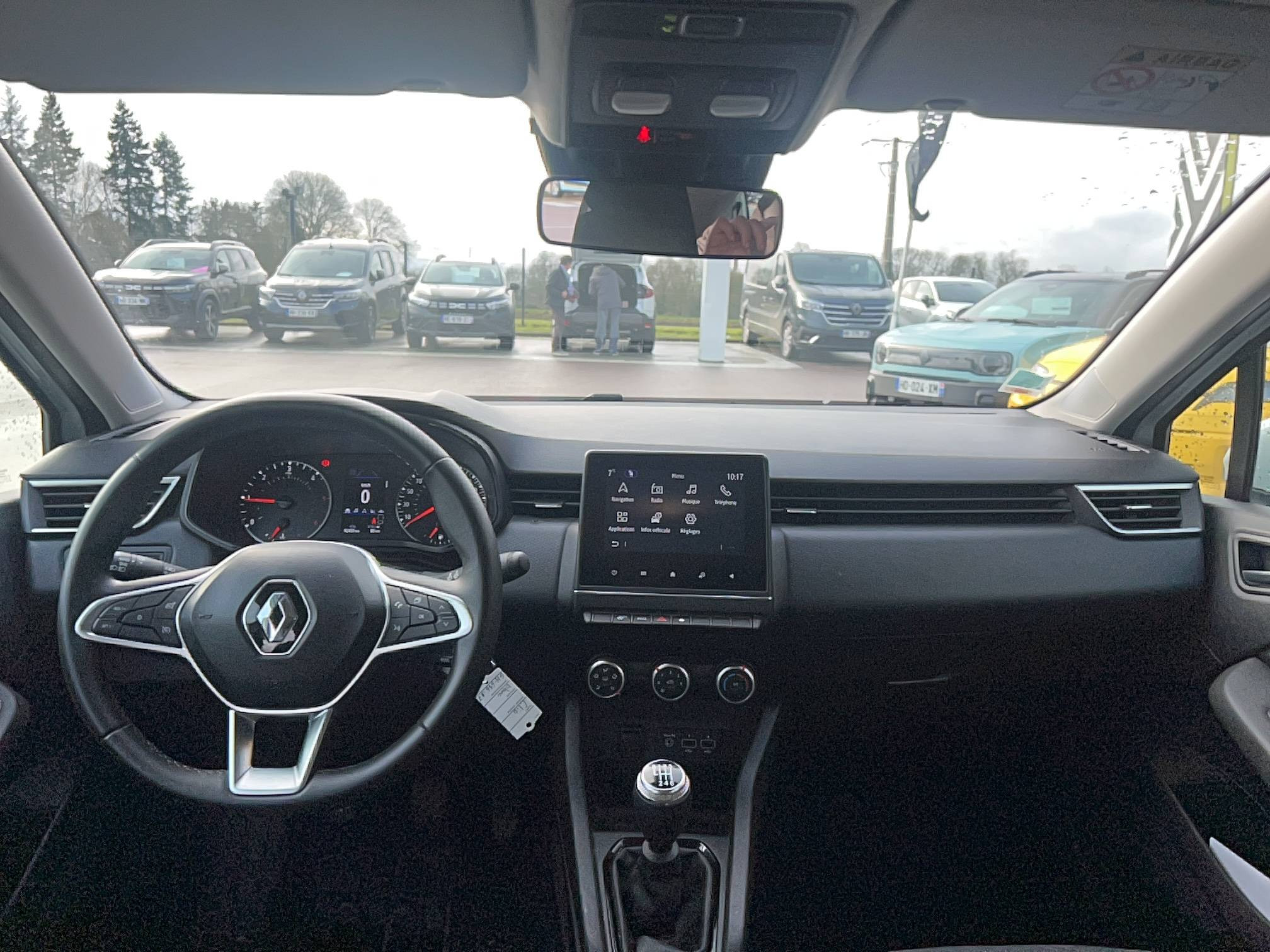 Vente en ligne Renault Clio 5 Clio Blue dCi 100 - 21N au prix de 11 991 €