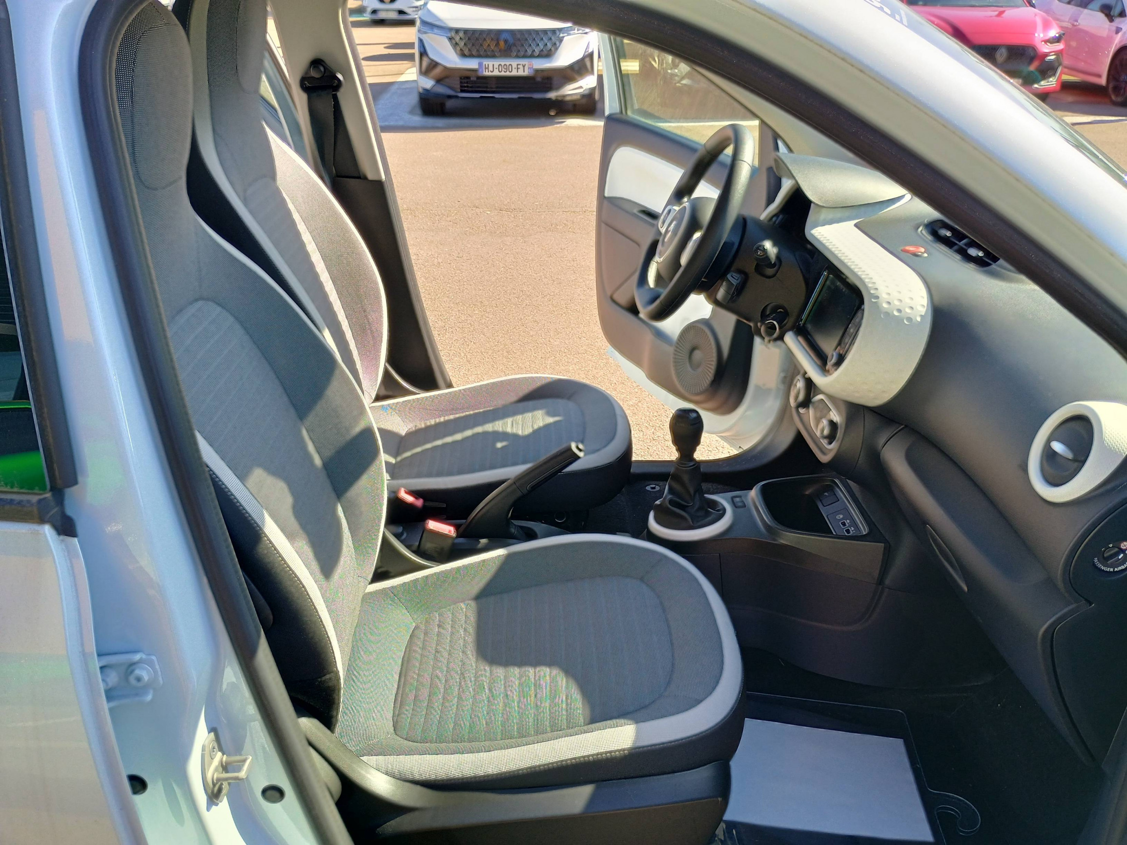 Vente en ligne Renault Twingo 3  SCe 65 au prix de 13 799 €