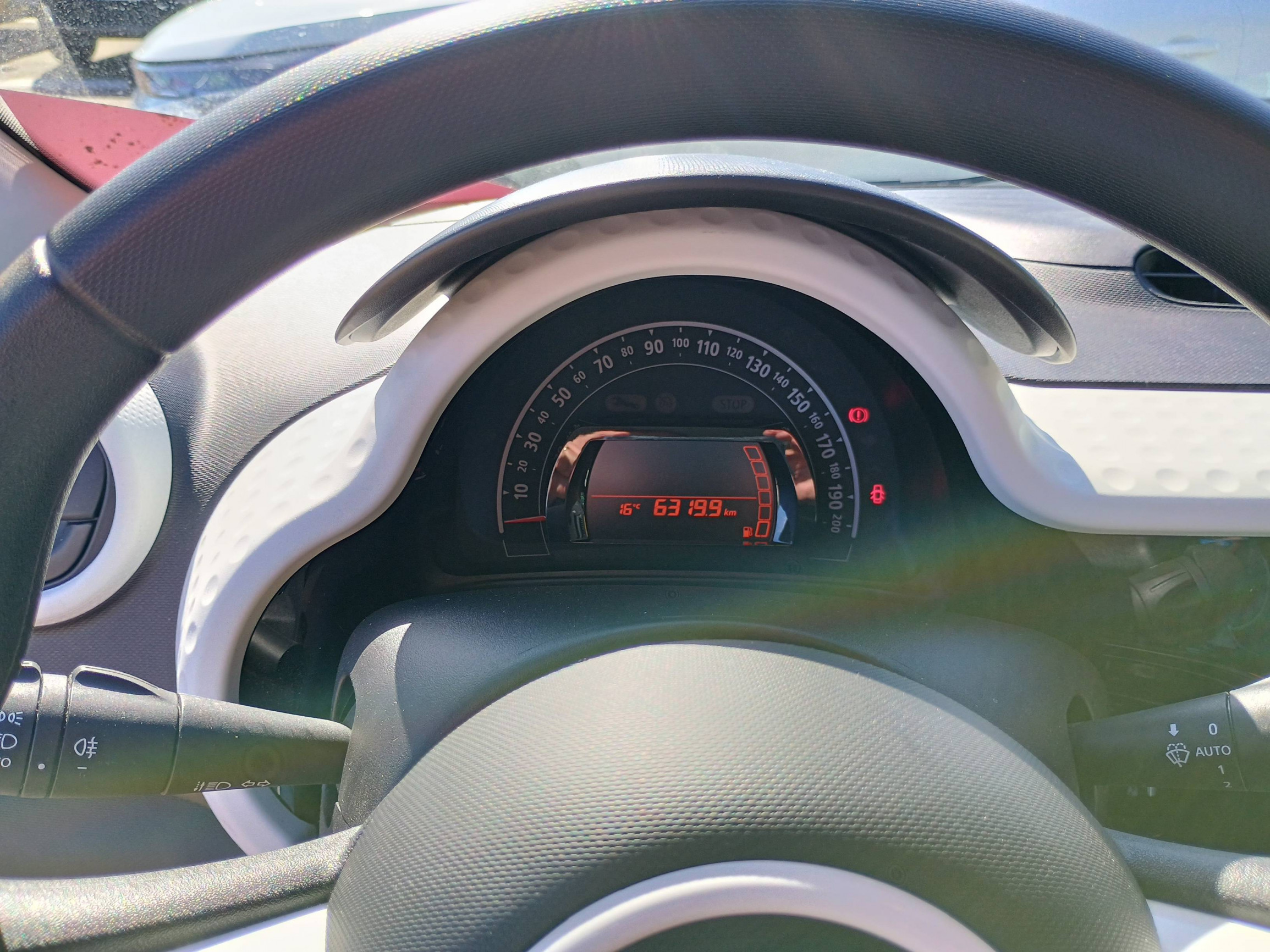 Vente en ligne Renault Twingo 3  SCe 65 au prix de 13 799 €