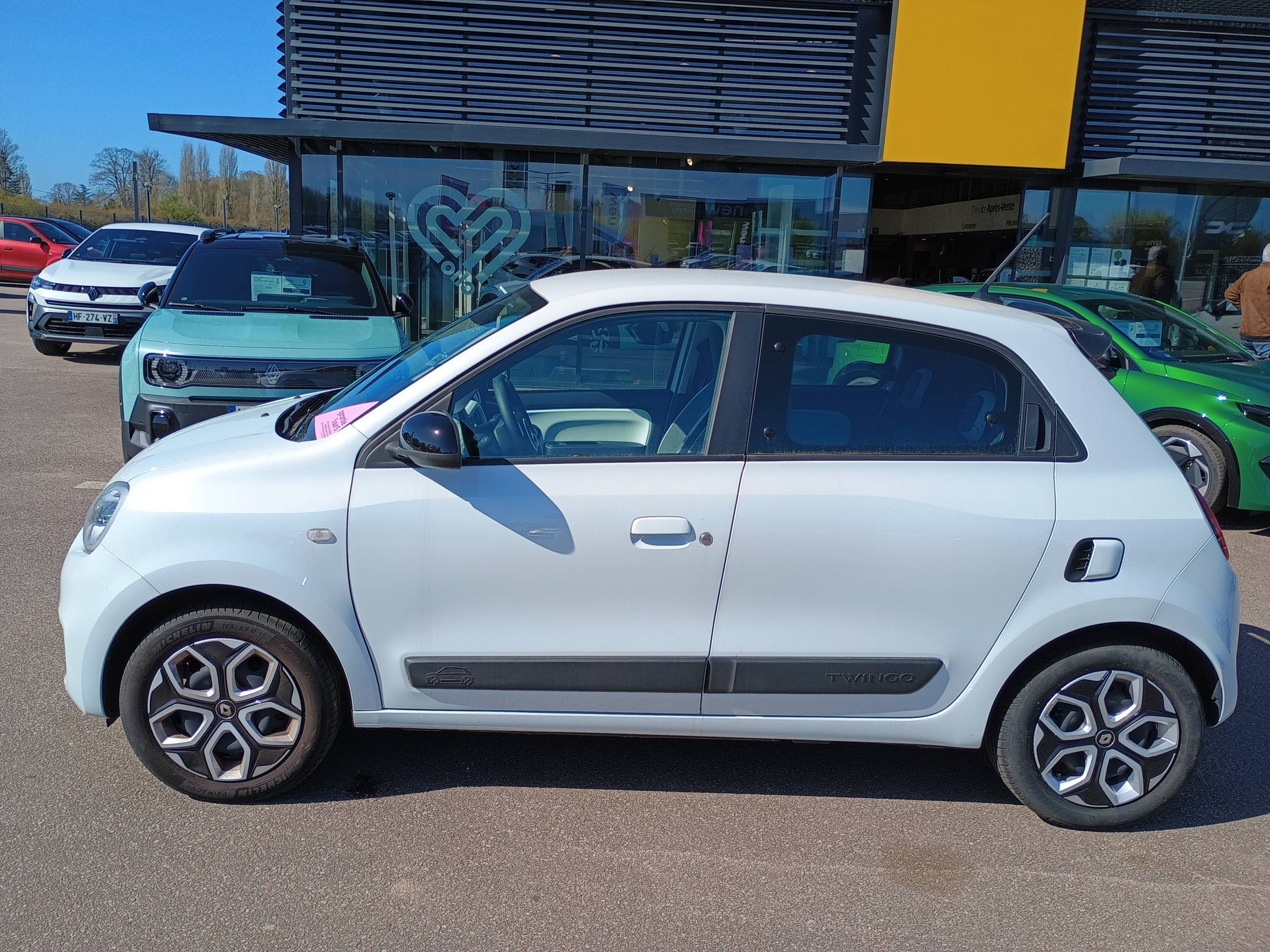 Vente en ligne Renault Twingo 3  SCe 65 au prix de 13 799 €