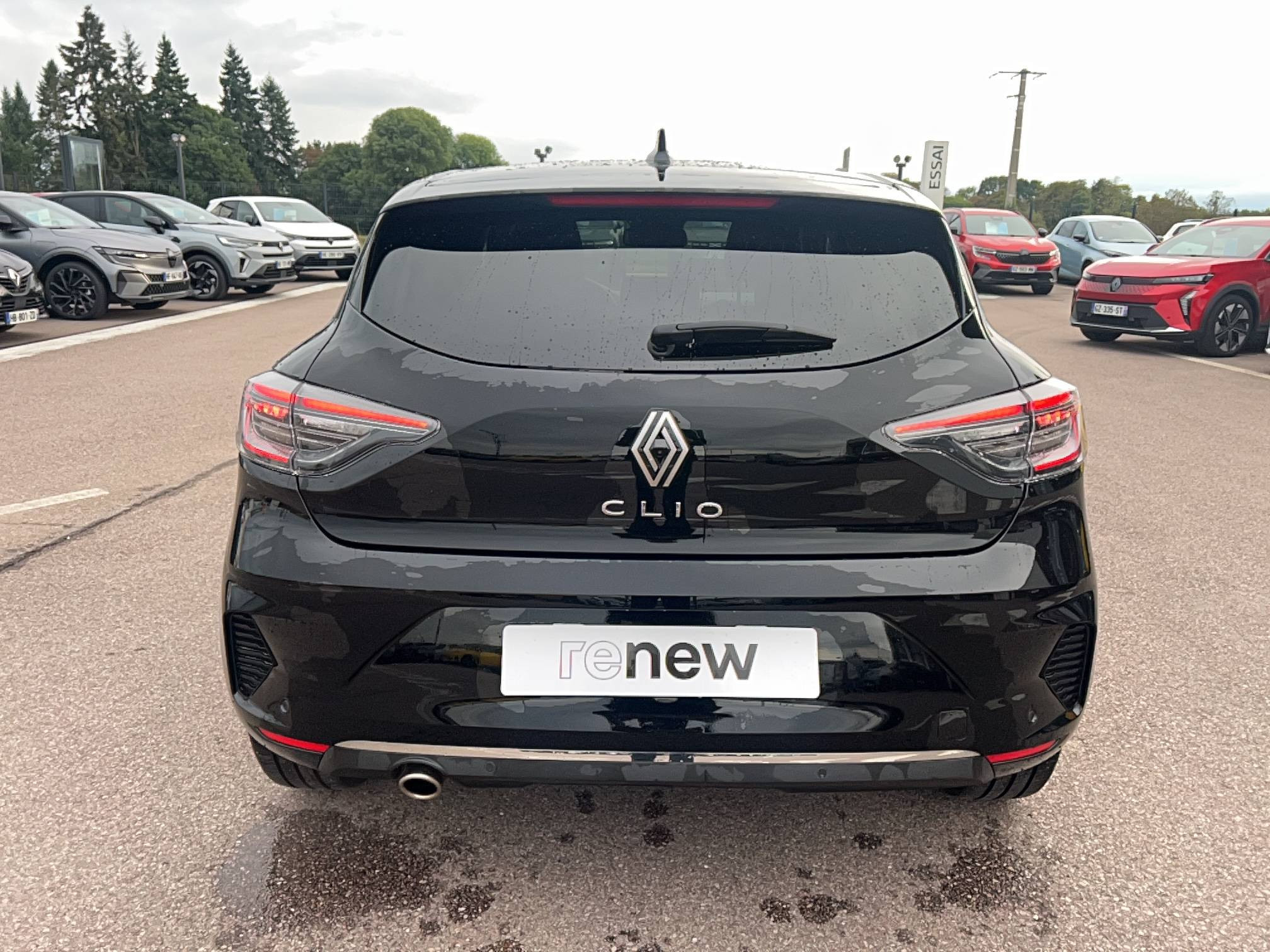 Vente en ligne Renault Clio 5 Clio Eco-G 100 ch GSR2 au prix de 16 691 €
