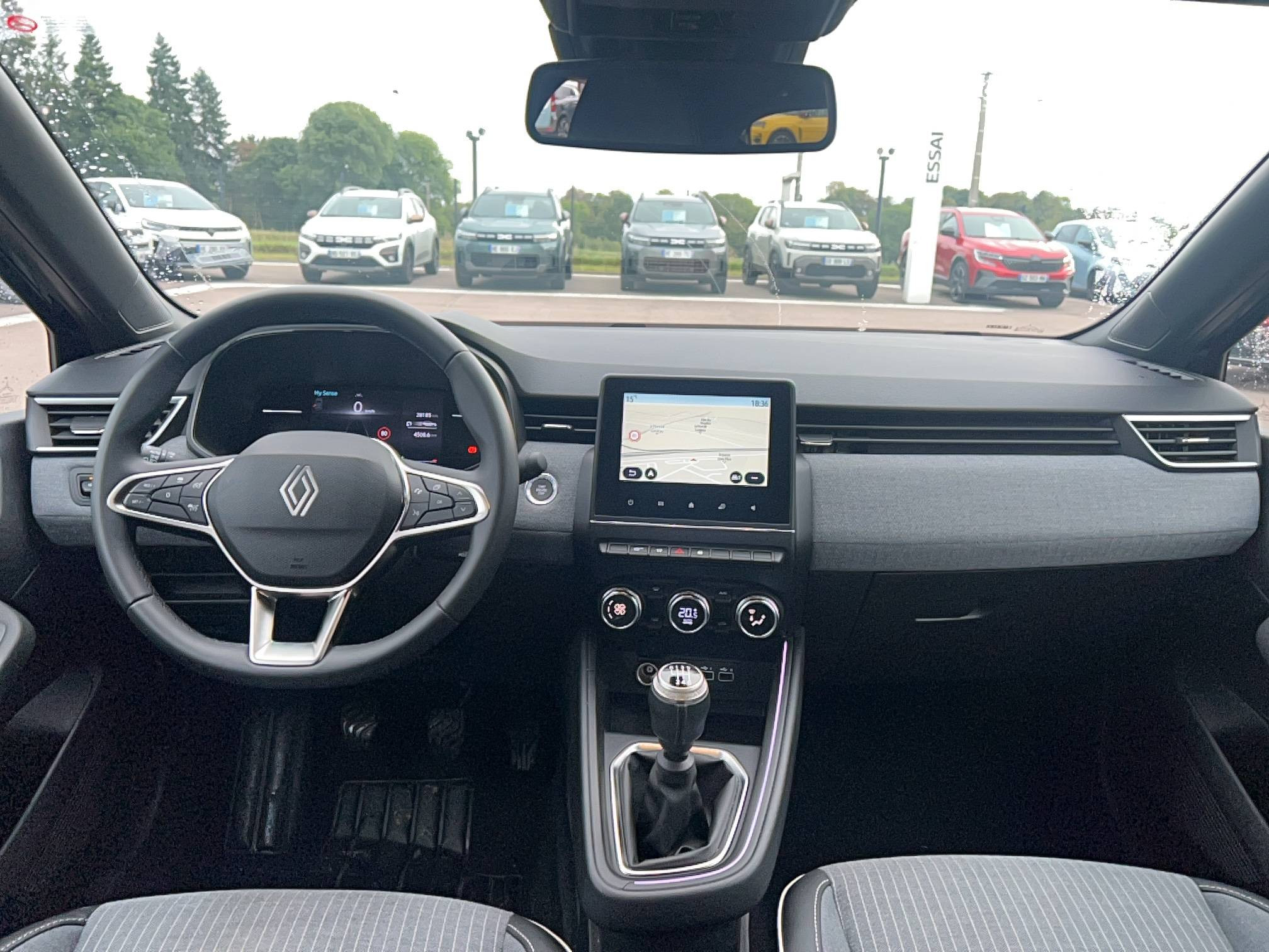 Vente en ligne Renault Clio 5 Clio Eco-G 100 ch GSR2 au prix de 16 691 €