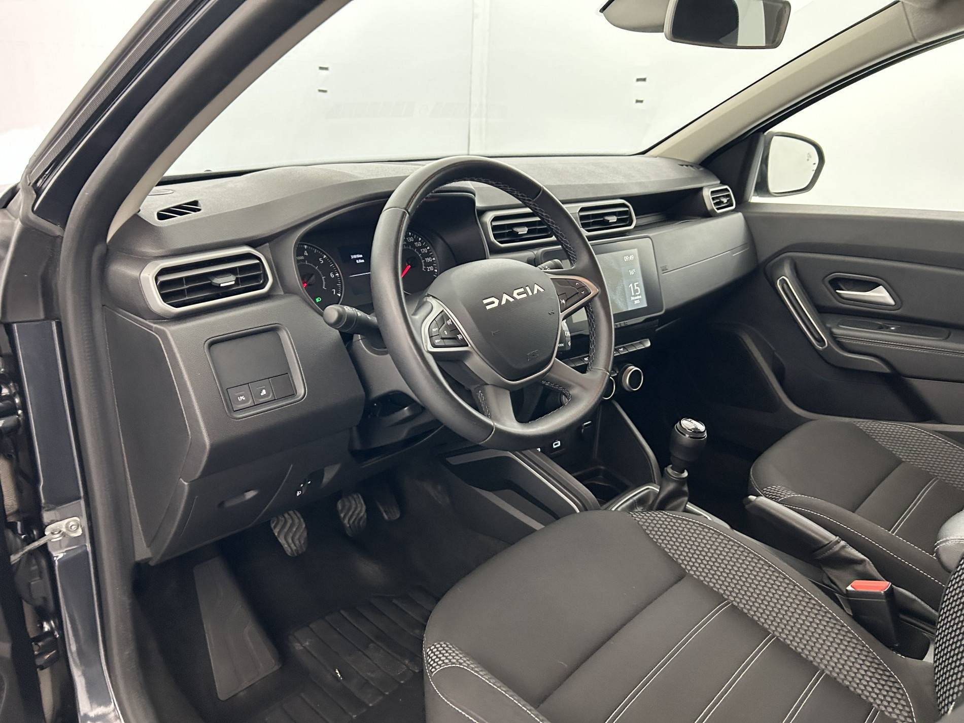 Vente en ligne Dacia Duster  ECO-G 100 4x2 au prix de 19 491 €