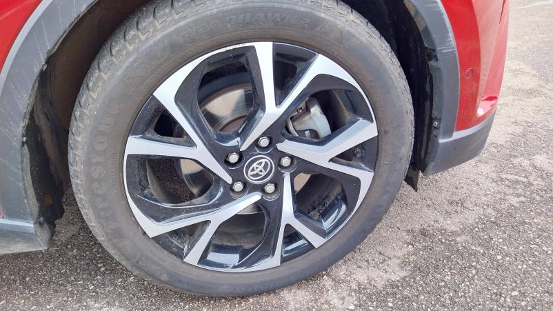 Vente en ligne Toyota C-HR C-HR Hybride 122h au prix de 17 789 €