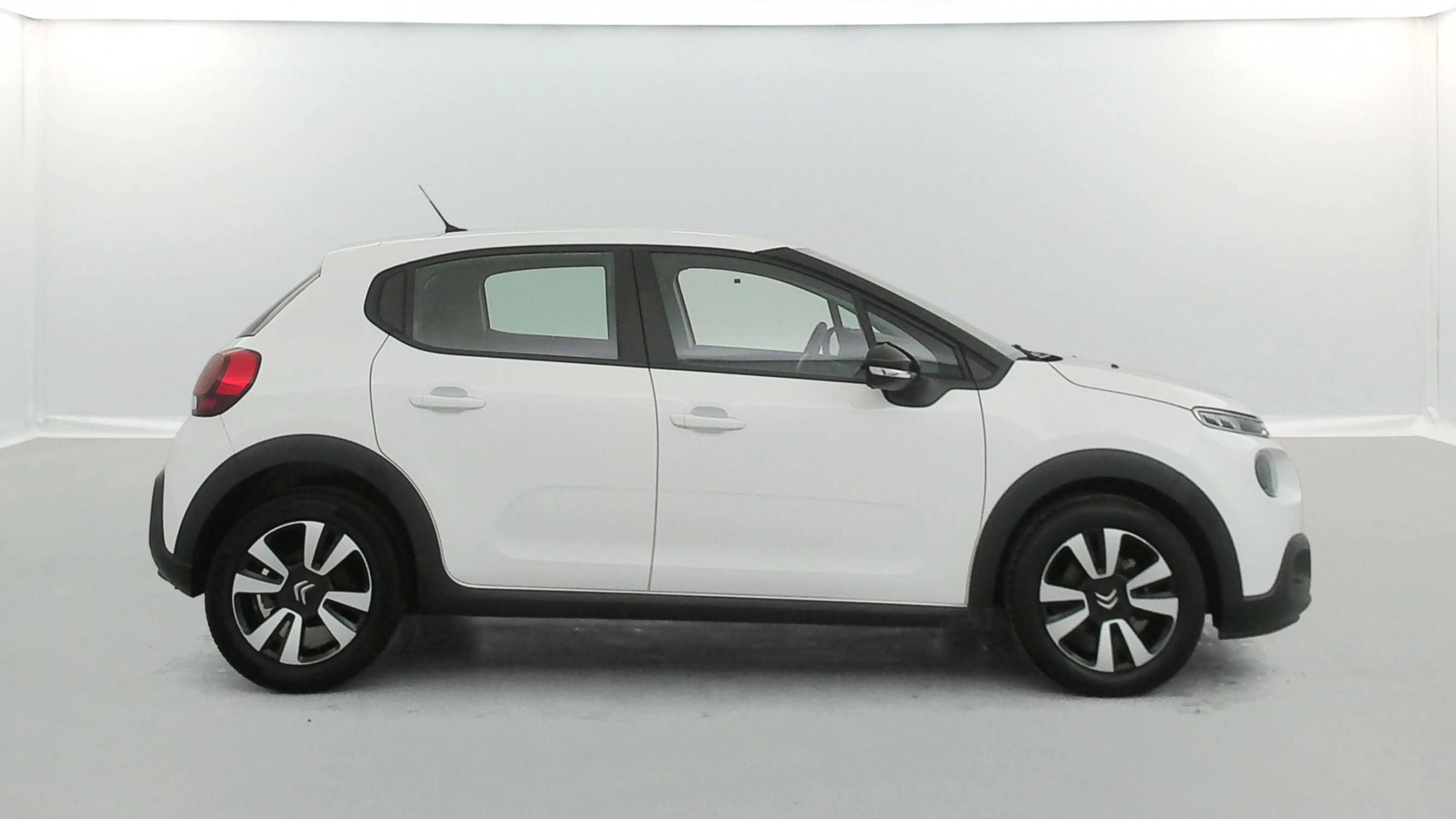 Vente en ligne Citroën C3  BlueHDi 100 S&S BVM5 au prix de 10 491 €