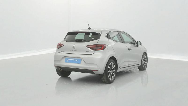 Vente en ligne Renault Clio 5 Clio TCe 90 - 21 au prix de 15 490 €